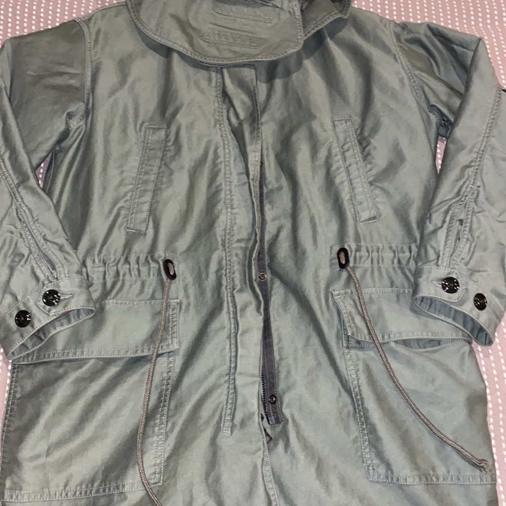 Gap Coat - Picture 2 of 9